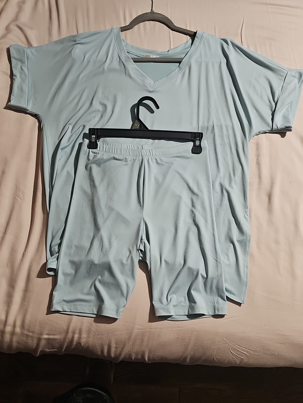 Relaxed V‑Neck Light Blue Lounge Top & Bike Shorts Set